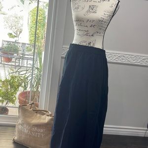 Black cotton skirt with pockets